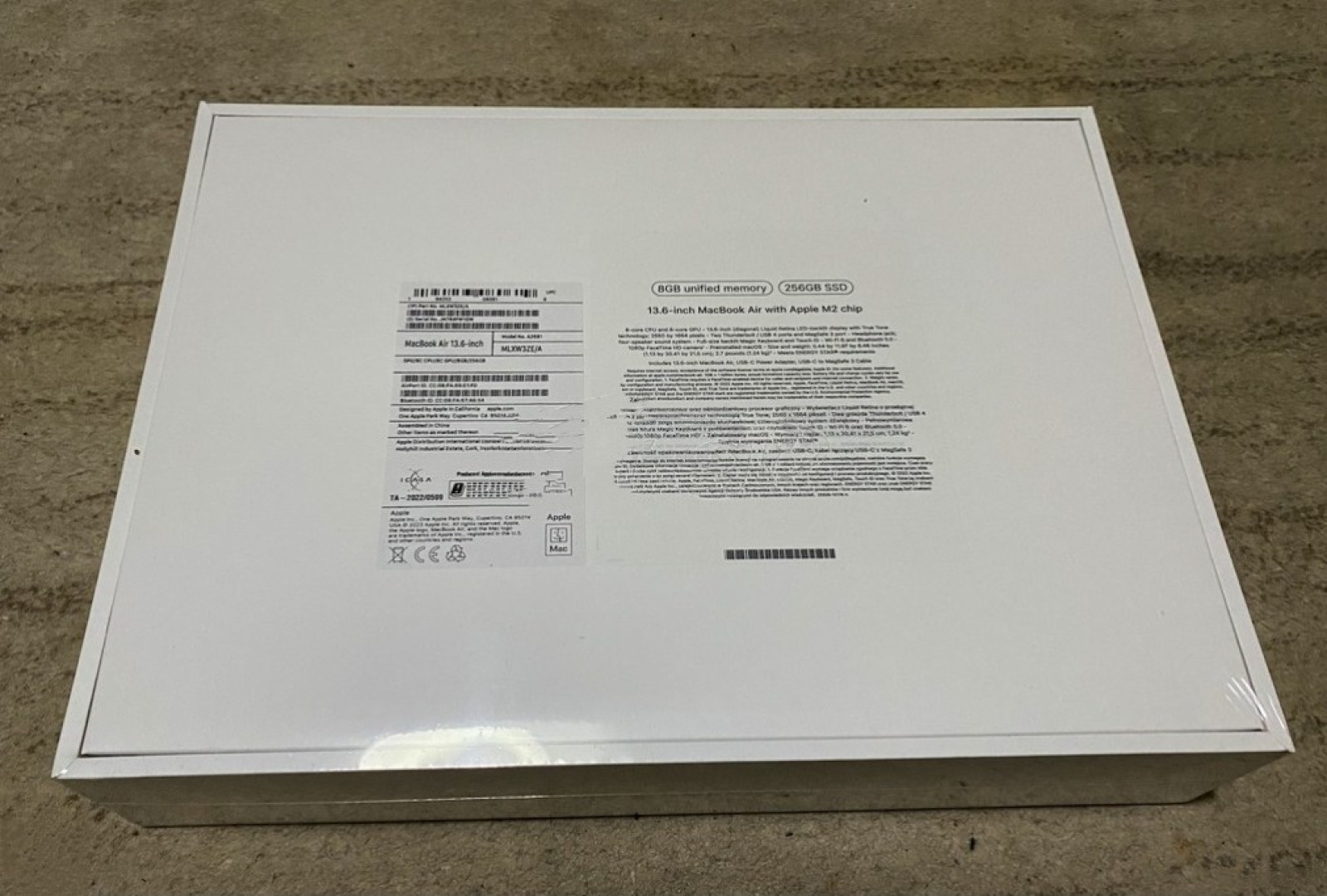 Apple MacBook Air 13.6" (2022) 8GB/256GB SSD GREY